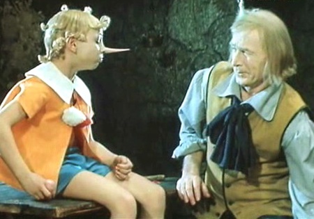 Пригоди Буратіно - кадри з фільму