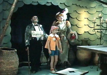 Пригоди Буратіно - кадри з фільму
